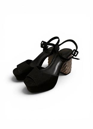 Босоніжки top shop зі стразами 35 розмір