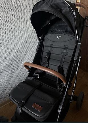 Продам дитячу коляску