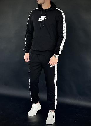 Мужской прерывный костюм nike с лампасами