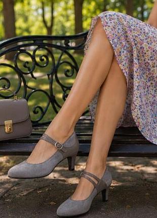 Р.38,39,39.5 clarks женские кожаные туфли оригинал