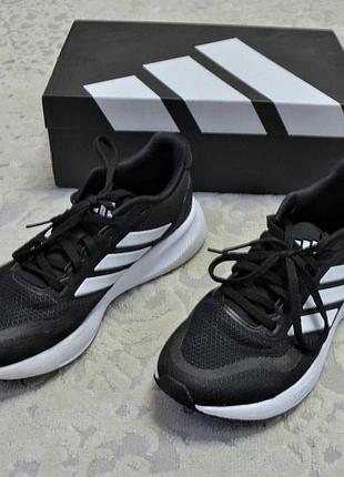 Кроссовки adidas оригинал