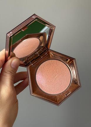 Хайлайтер fenty beauty 02 відтінок