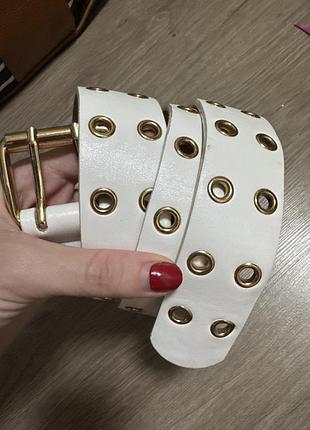 Білий ремінь