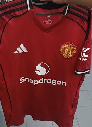 Футбольная футболка adidas manchester united