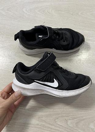 Кросівки кроссовки nike