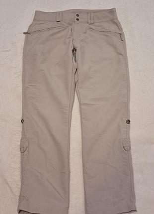 Женские трекинговые брюки от бренда the north face