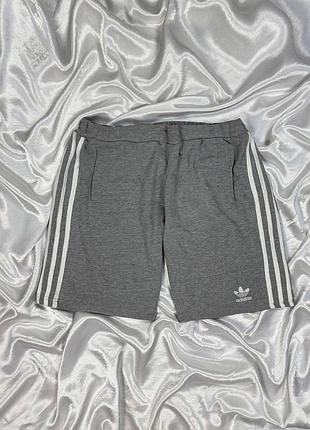 Шорти adidas