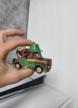 Колекційна машинка тачки мартін cars mattel disney pixar