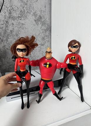 Фігурки disney pixar “суперсімейка” (the incredibles) — оригінал,еластика і містер неймовірний