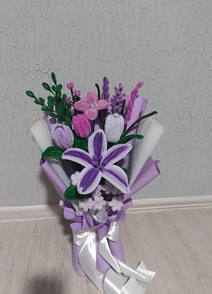 Букт из синельной проволоки.