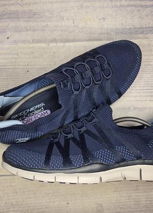 Кроссовки skechers
