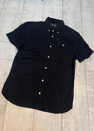 Чорна сорочка теніска lyle scott