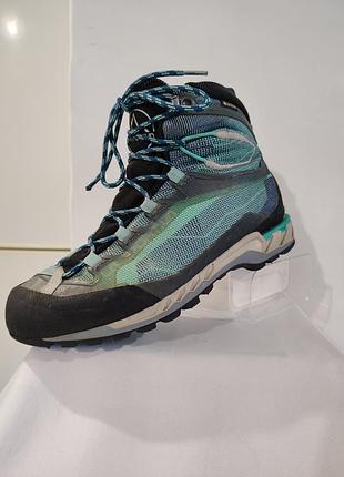 Tрекінгові черевики la sportiva trango tech woman gtx.
