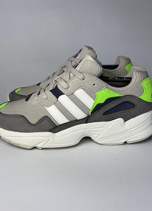 Кросівки adidas