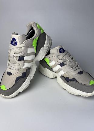 Кросівки adidas