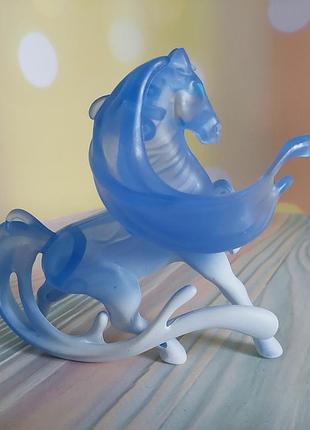 Фигурка водяной лошади нокка (the nokk) из мультфильма disney "холодное сердце 2"