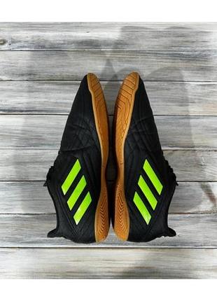 Футзалки adidas