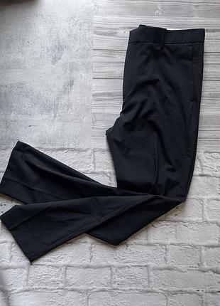 Нові чоловічі штани hm (slim fit),темно синього кольору,бавовна,поліестер,штани тонкі