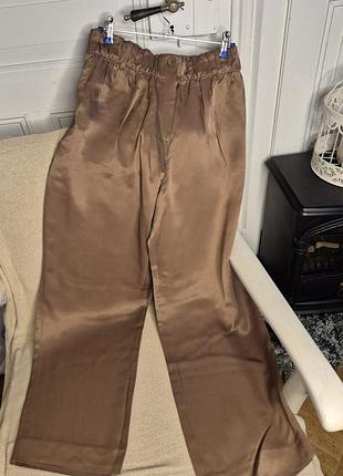 Натуральные брюки от zara