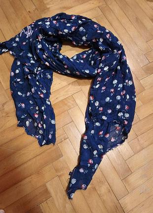 Мягкий шарф в принт яблока от tommy hilfiger