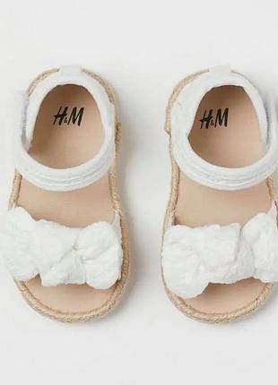 Босоніжки h&m для дівчинки