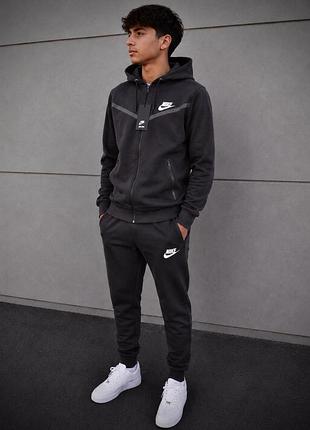 Спортивный костюм для подростков nike tech
