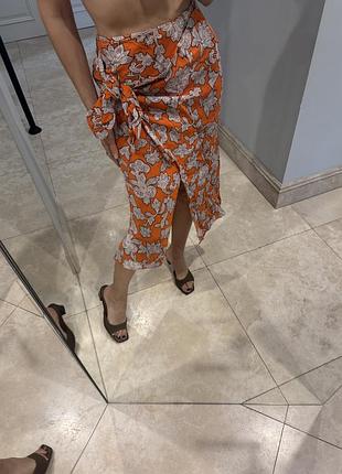 Спідниця на запах з молнією збоку zara xs (s)