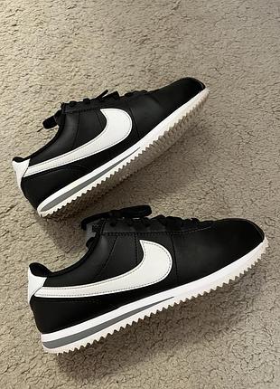 Nike cortez кросівки