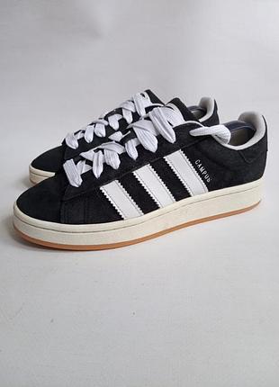 Замшеві кросівки adidas campus
