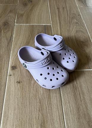 Crocs для дівчинки фіолетовий c8 25