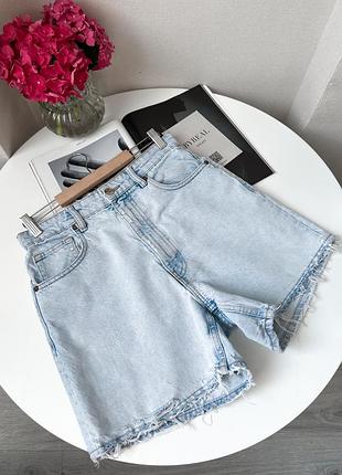 Світлі блакитні джинсові щільні шорти zara