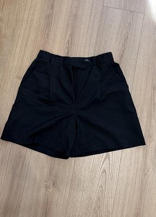 Шорти bershka