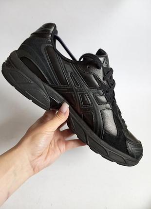 Кроссовки asics 7