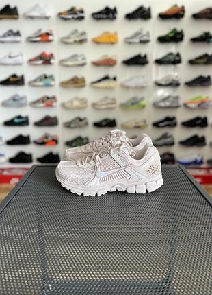 Оригінад! кросівки жіночі nike zoom vomero 5 pink ( hq0458-600)