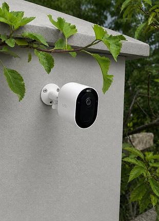 Камера спостереження arlo essential