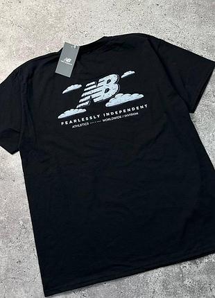 Футболки new balance