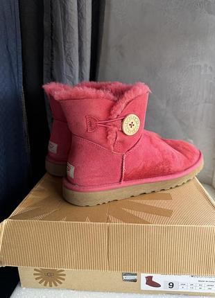 Уггі ugg australia