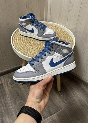Жіночі кросівки nike air jordan 36.5р.