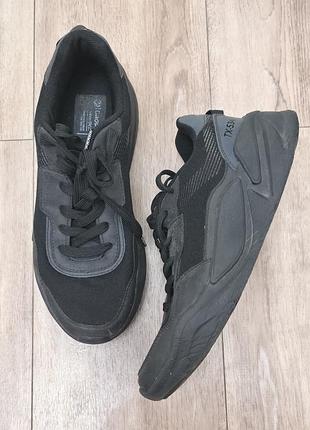 Кроссовки  cropp 42