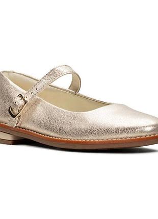 Р.32.5 clarks девичьи туфельки оригинал