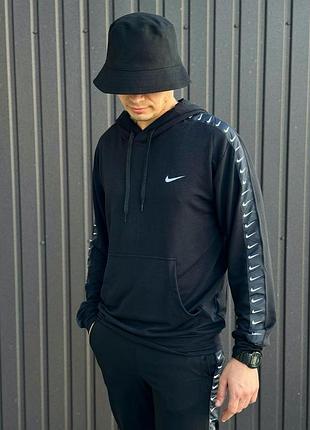 Худи nike черное 4
