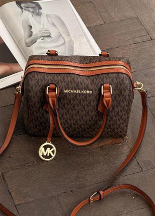 Сумка michael kors hayes duffle