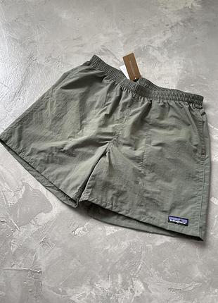 Patagonia khaki xl