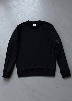 Cp company свитшот с линзой new черный