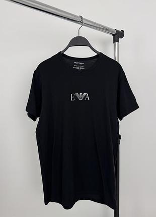 Emporio armani чоловіча базова футболка