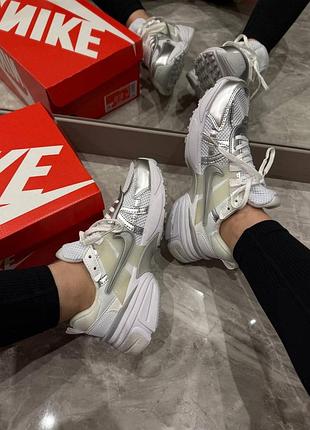 👕 nike v2k run metallic silver&amp;white