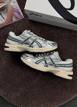 Asics gel-1130 'beige&amp;metallic'