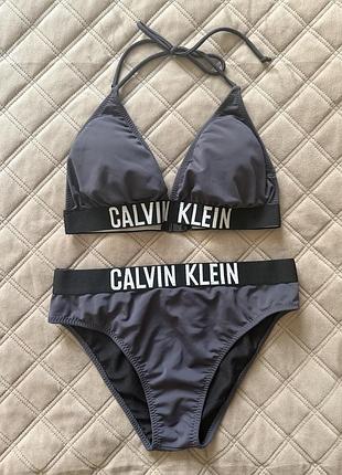 Купальник від calvin klein