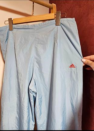 Вінтажні нейлонові штани adidas