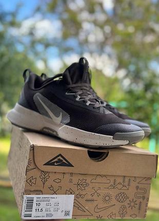 Кроссовки оригинальные nike размер 44 (28см)